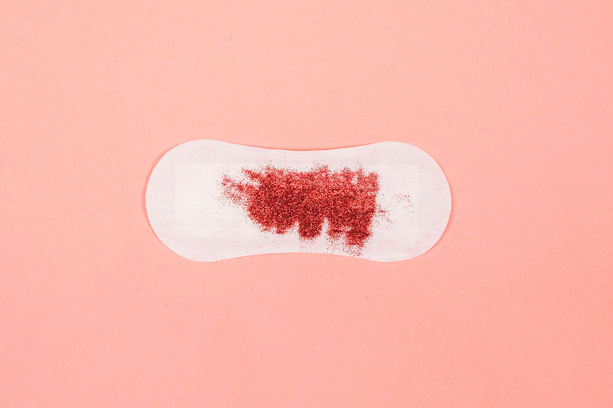 női baj menstruáció barna folyás